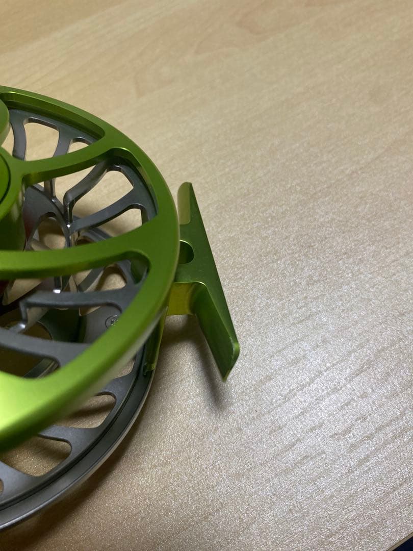 Wild SpecフライリールSS9/10/11 右巻き