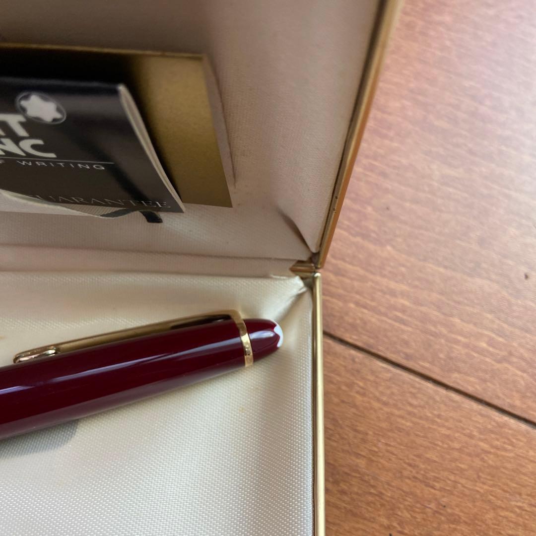 未使用Montblanc ワインレッド 万年筆 F