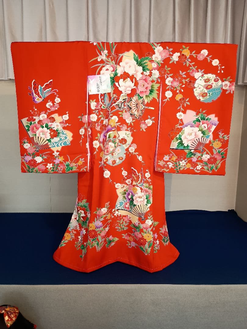 お宮参り　一つ身　着物　赤古典模様