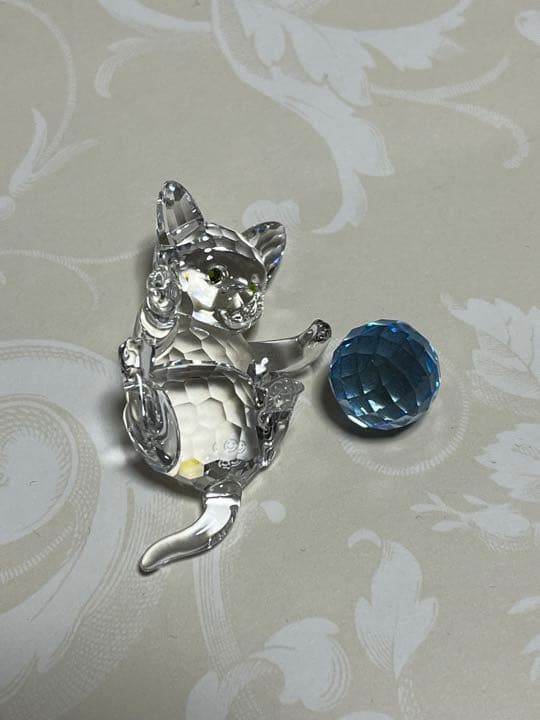 Swarovski クリスタル 子ネコ(ブルーボール) 廃盤品