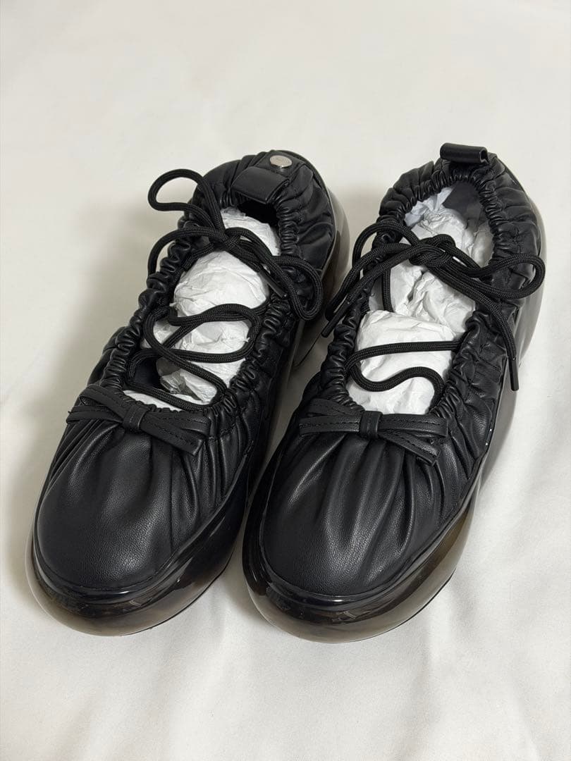 WOOMII CINDYBLACK スニーカー