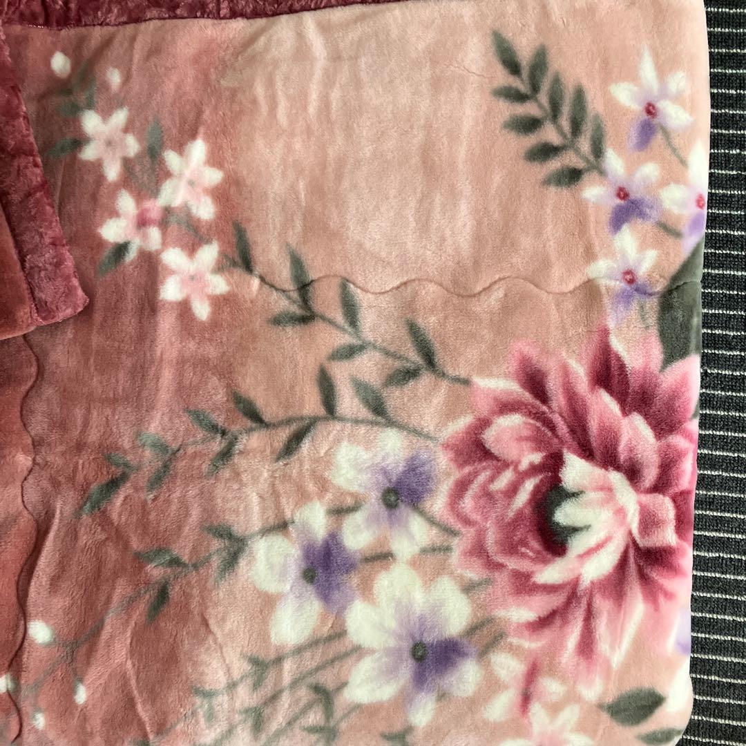 新品　フリース花柄ブランケット 毛布
