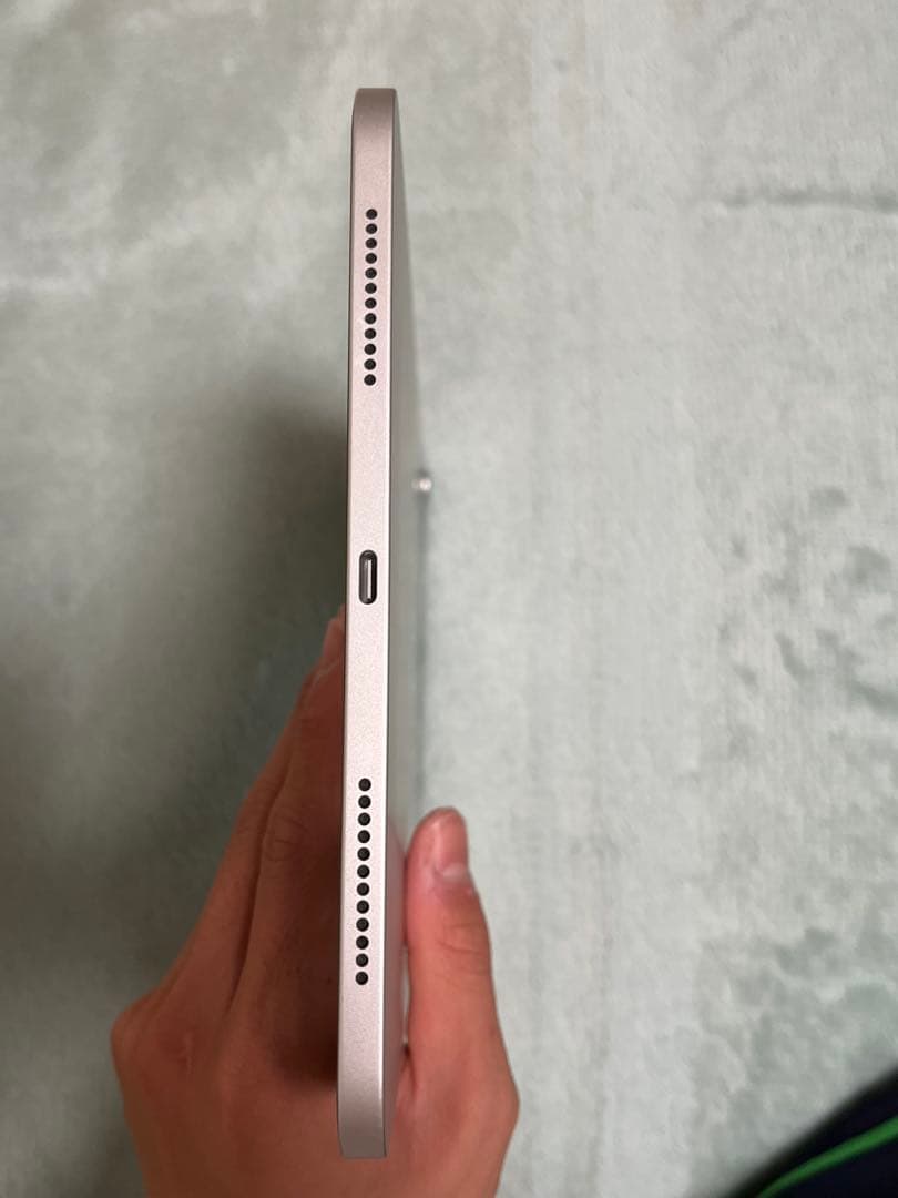 【tsu】iPad 第10世代 10.9インチ 64GB Wi-Fi モデ