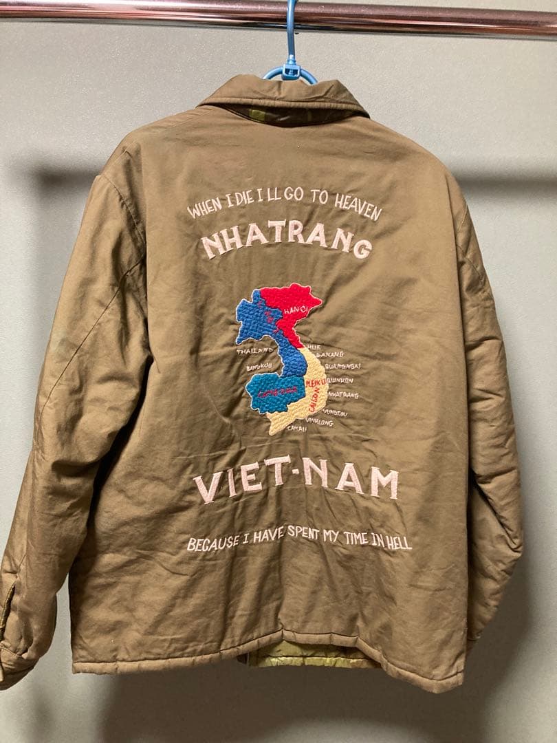 東洋エンタープライズ オリーブグリーン色 虎刺繍 ベトジャン