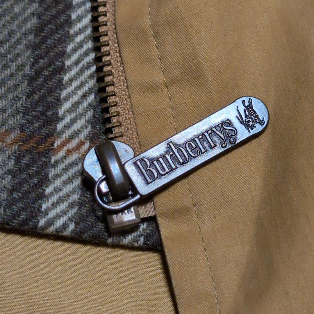 Burberrys' バーバリー マスタードイエロー キルティングライナー付