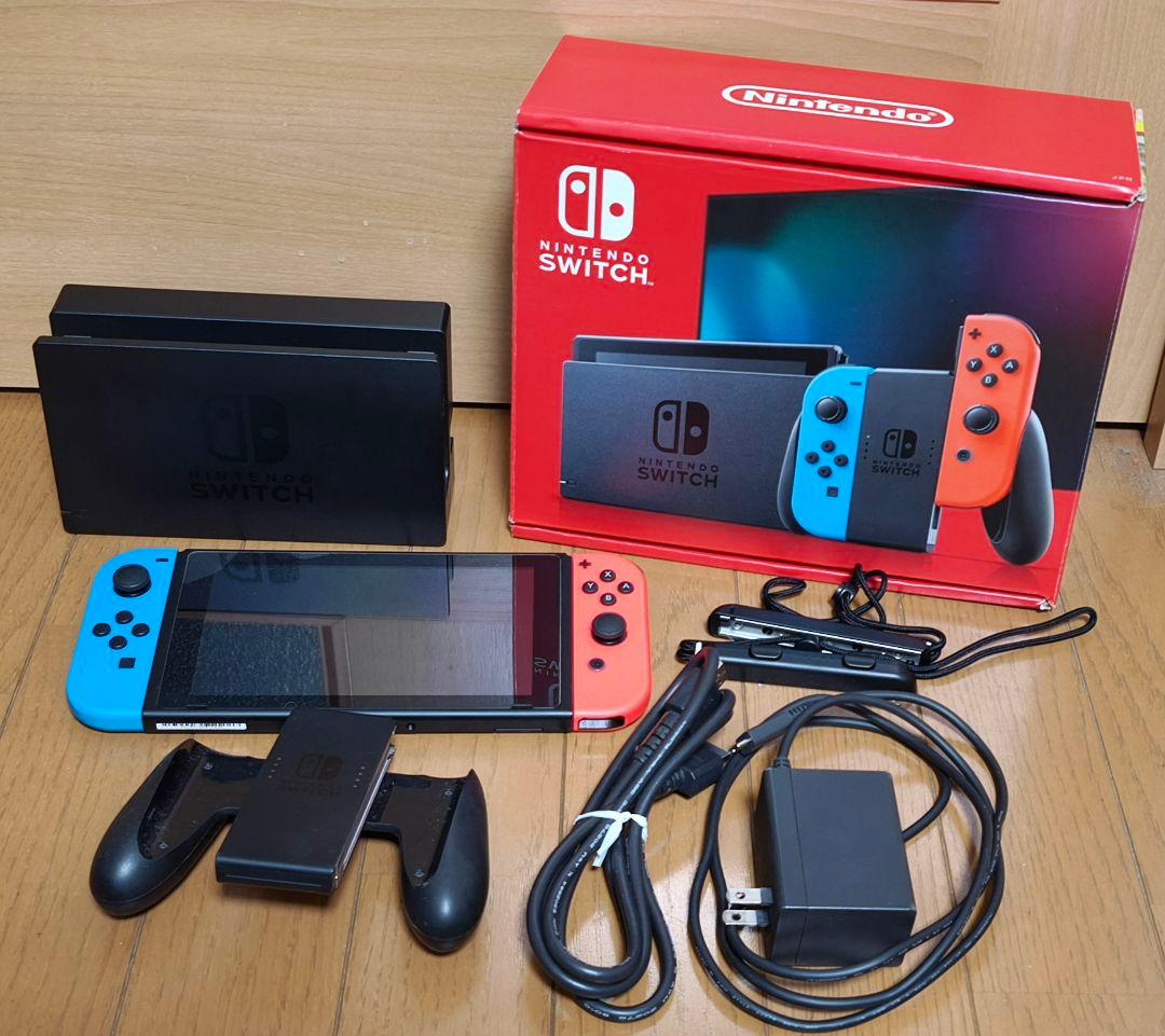 Nintendo Switch ニンテンドースイッチ本体 青/赤 箱 付属品付き