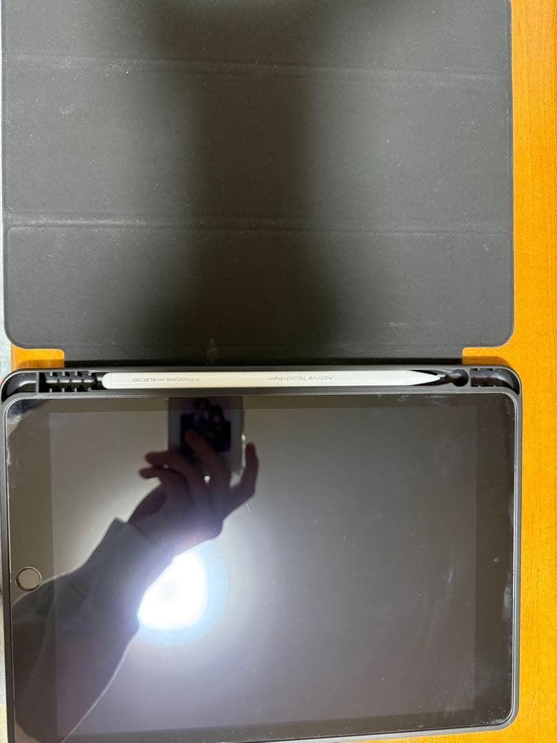 iPad（第九世代）ケース、タッチペン、ガラスフィルム付き