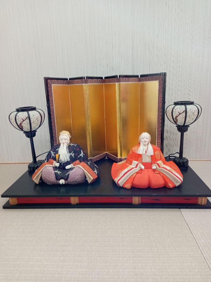 雛人形　百歳雛（ももとせびな）木目込み人形　金屏風　雪洞付　長寿　変わり雛