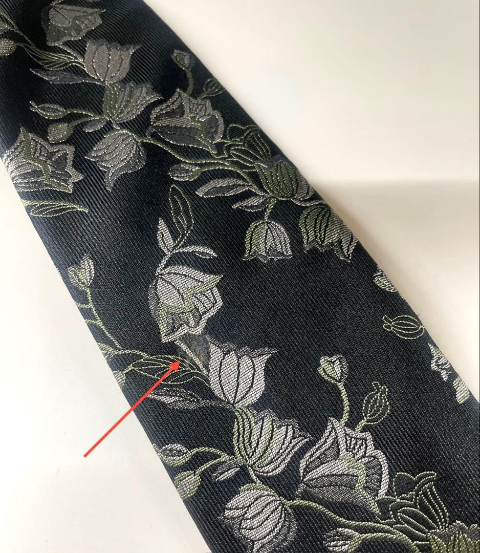 美品 ディオールオム ネクタイ ハイブランド 鈴蘭 花柄 ブラック 刺繍 激レア