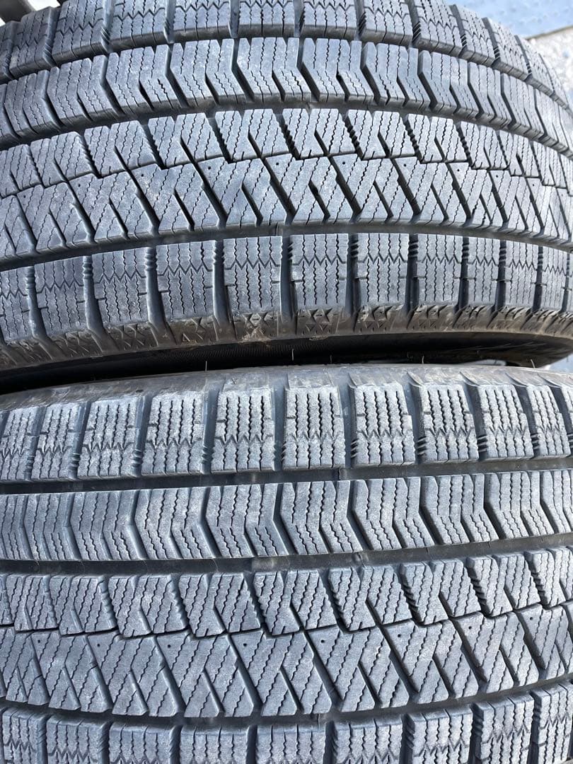 ブリヂストン　スタッドレス　カローラツーリング純正アルミホイール