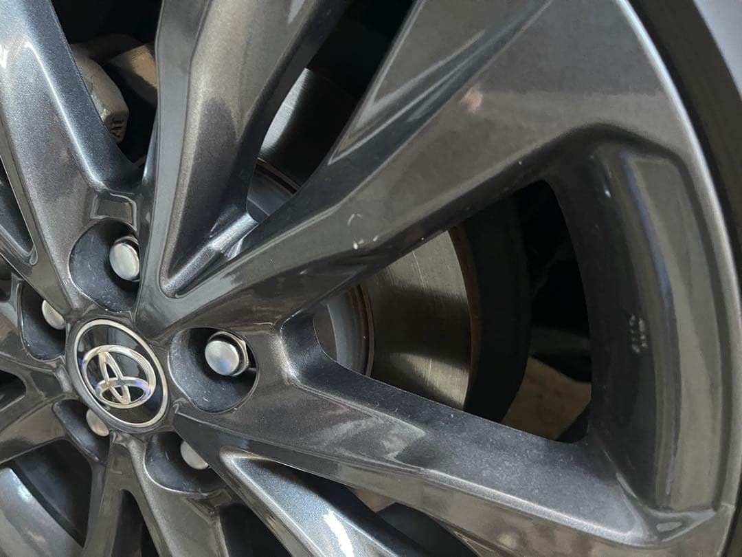 ブリヂストン　スタッドレス　カローラツーリング純正アルミホイール