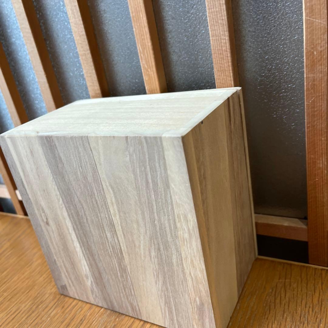 有田焼　６代　佐藤走波　染錦椿紋　飯碗✖️1点