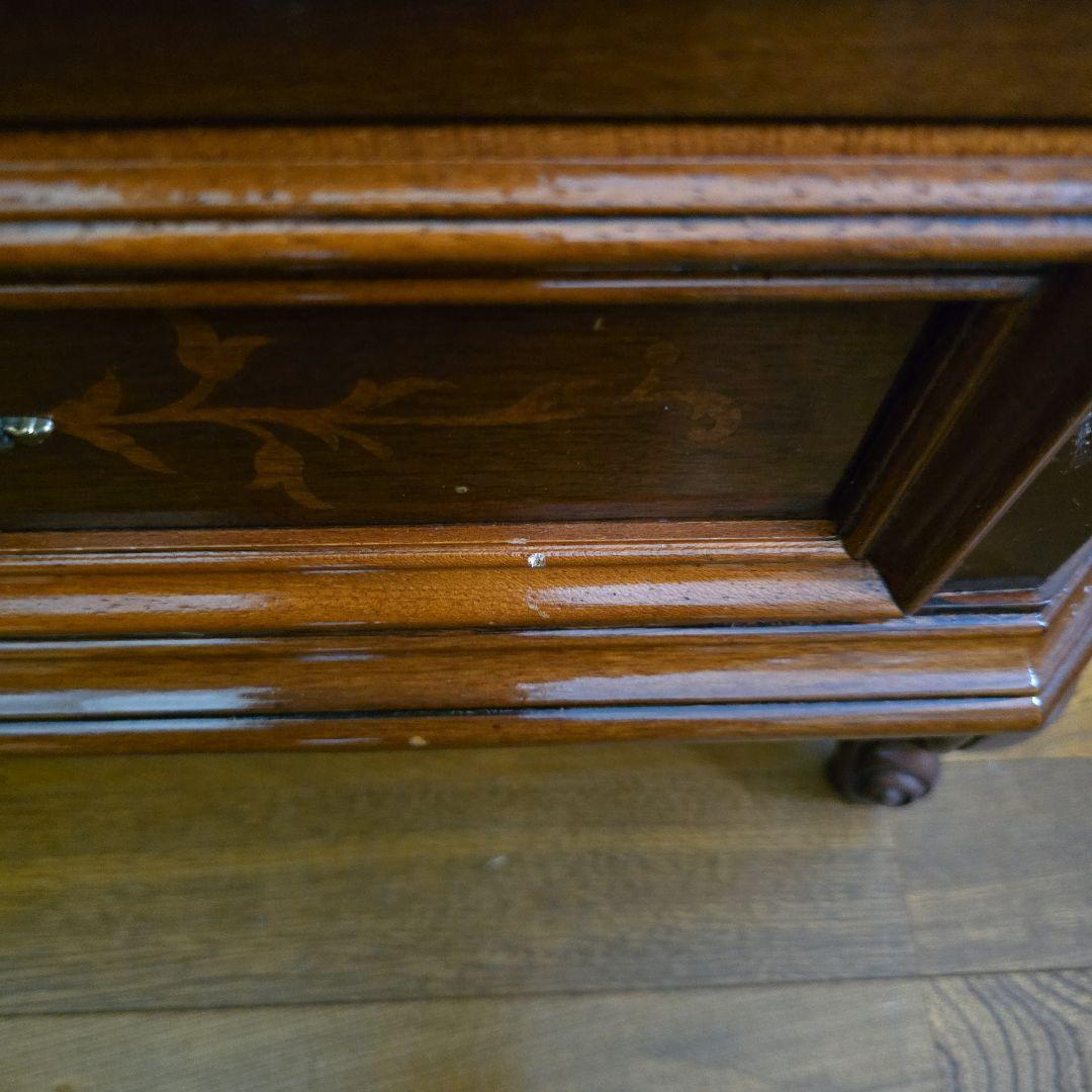 アッティカ　チェスト　三段　イタリア　象嵌　家具　猫足