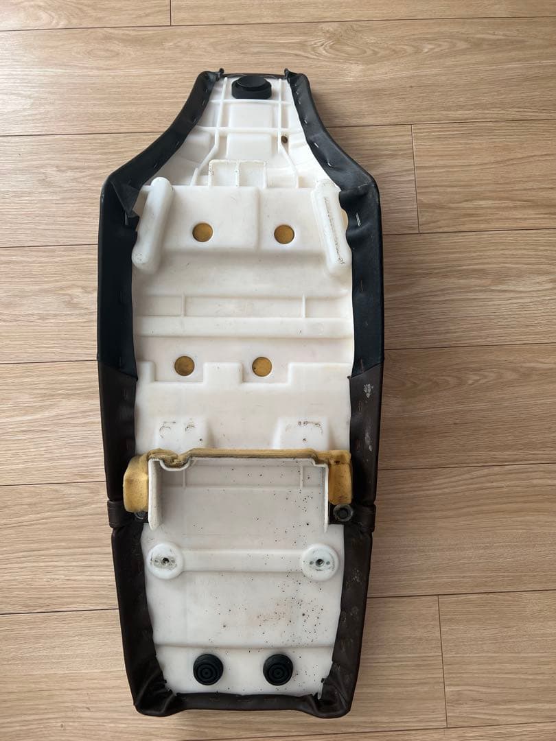 TW200 TW225 純正シート 張り替え済