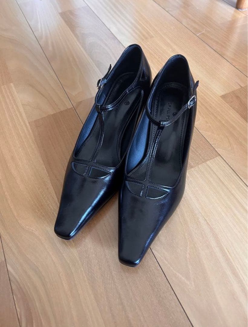 OF ALL FORM HANDSOME STRAP HEEL’ SIZE