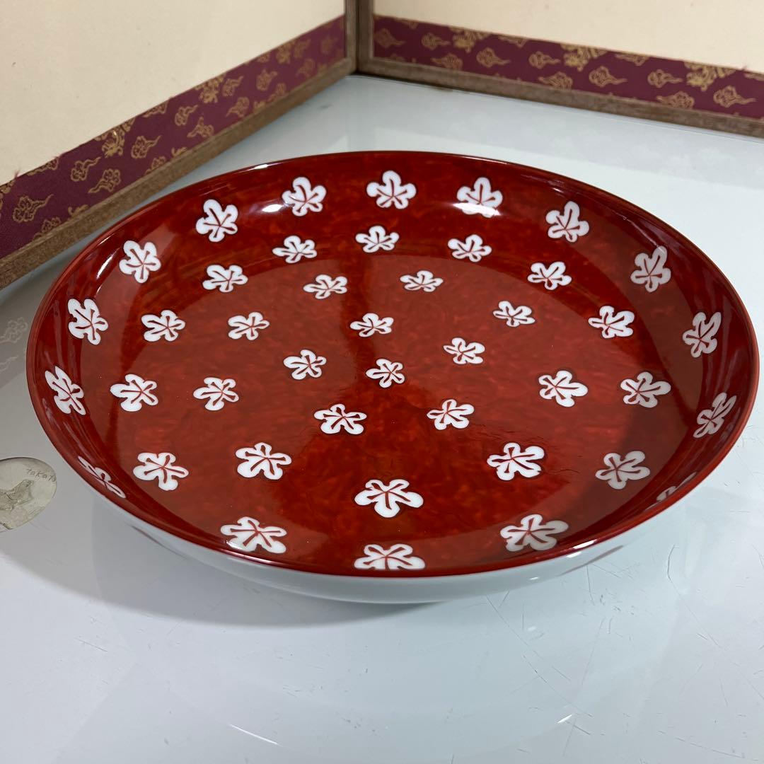 まぁこ❣️源右衛門　赤絵梅紋　大皿27.5cm