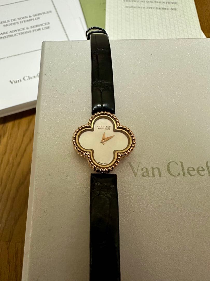 ヴァン クリーフ&アーペル スウィート アルハンブラ ウォッチ