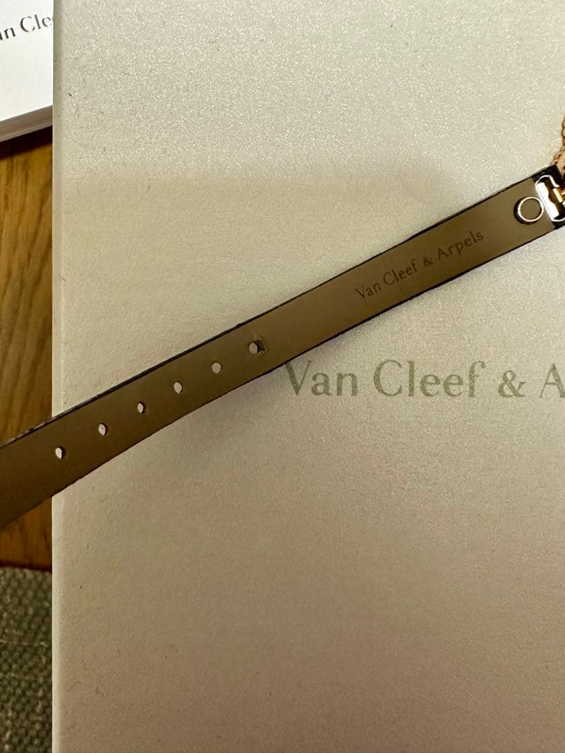 ヴァン クリーフ&アーペル スウィート アルハンブラ ウォッチ