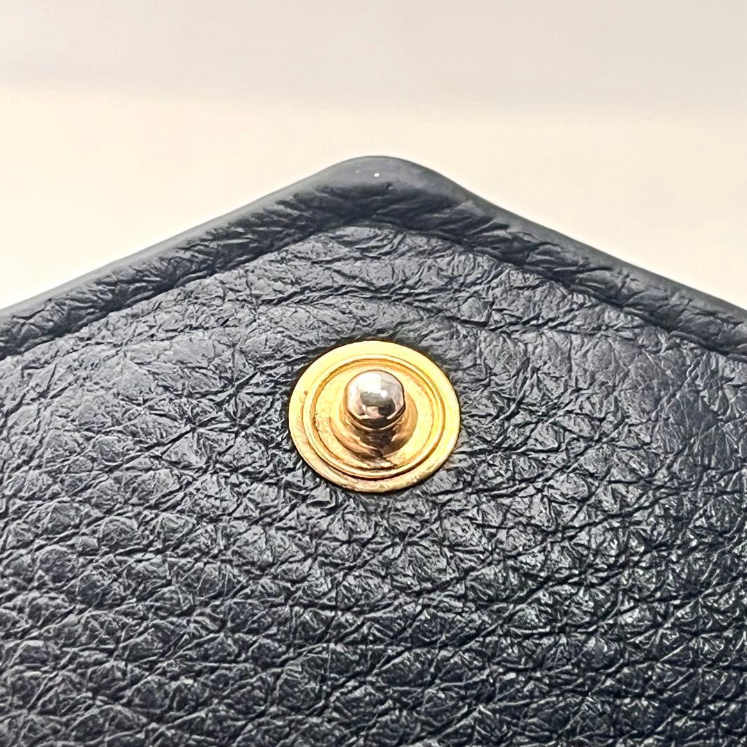 miu miu ミュウミュウ ロゴ ブラック レザー 二つ折り財布　0127-②