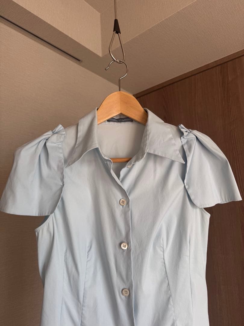 期間限定値下げ！ Prada シャツ
