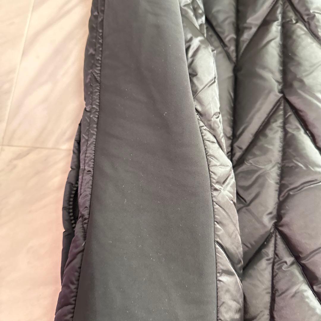 PRADA ブラック キルティングダウンベスト サイズ38