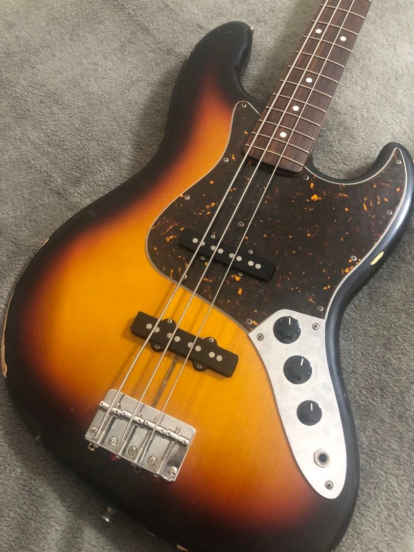 ベース Fender Japan JB62 Jazz Bass 3TS