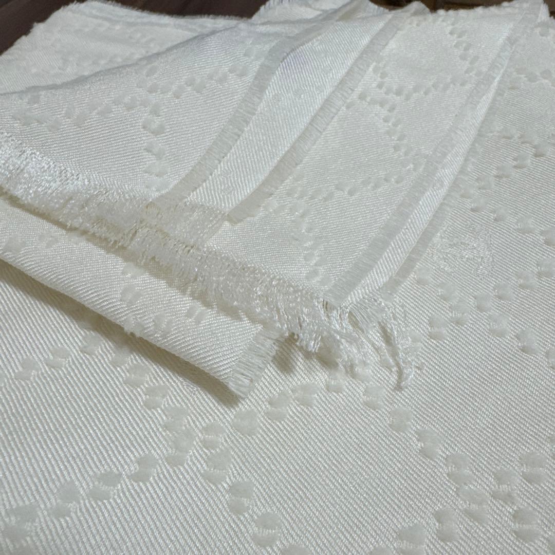 【美品】CHANEL メティエダール ストール ロゴ入り