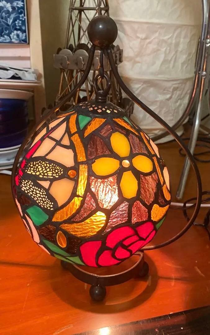 ステンドグラス吊り型 ナギットと赤トンボと薔薇柄