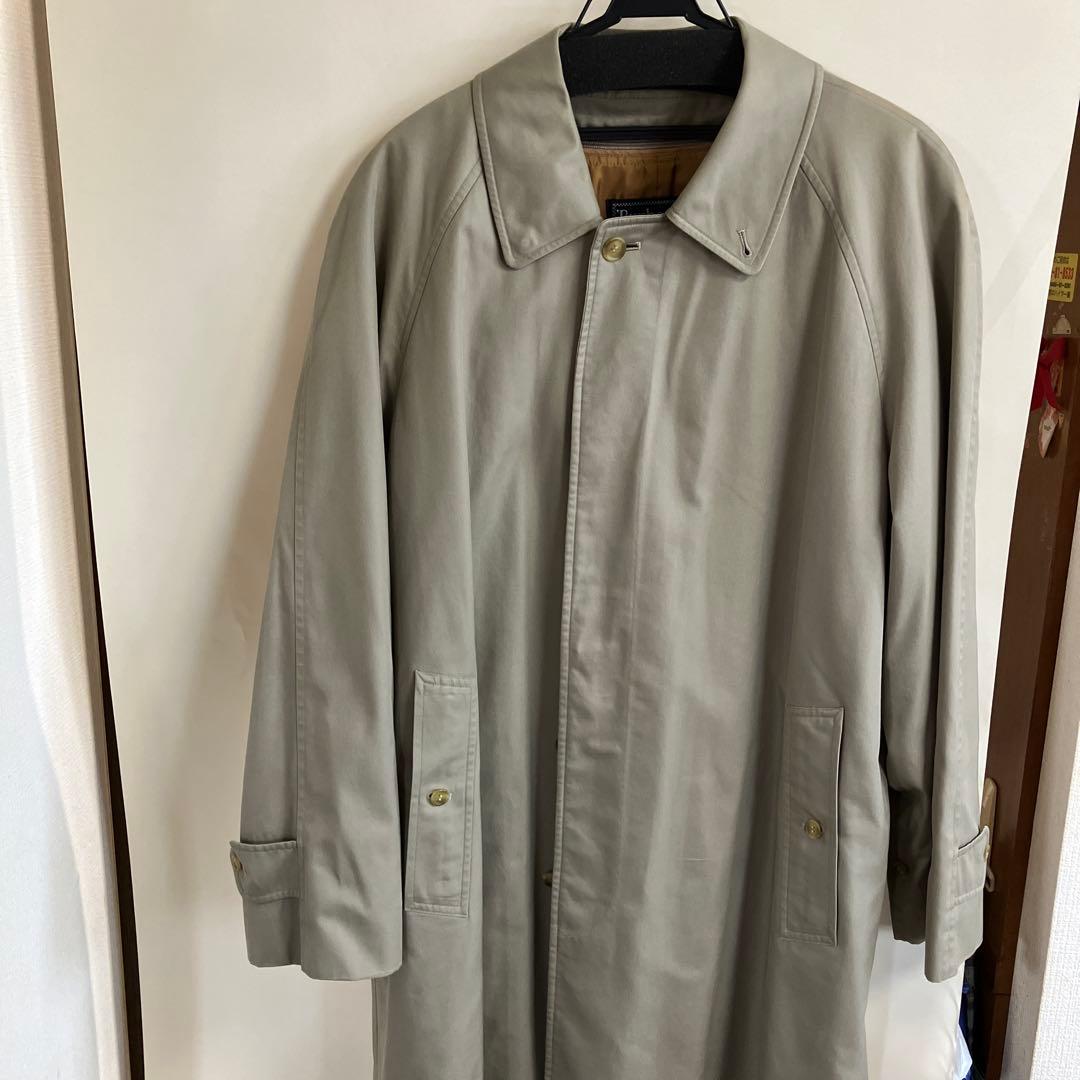 美品　バーバリー　Burberry コート　ライン付き