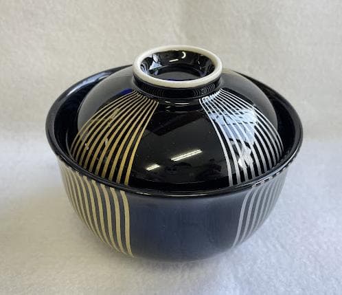 ベリンディ (陶器) 煮物碗 27個　折り紙皿(25個) 1セット