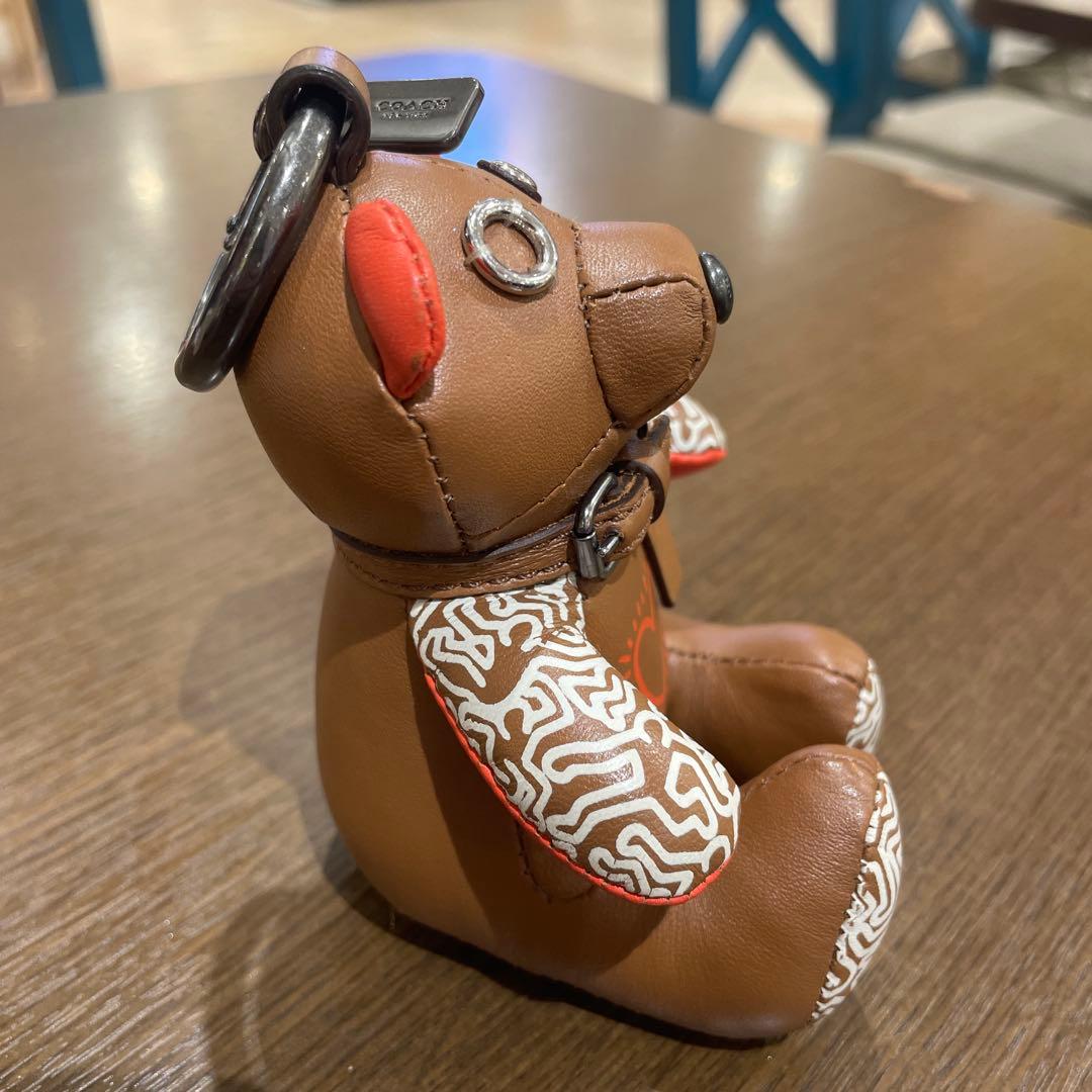 COACH×Keith Haring ベアキーリング