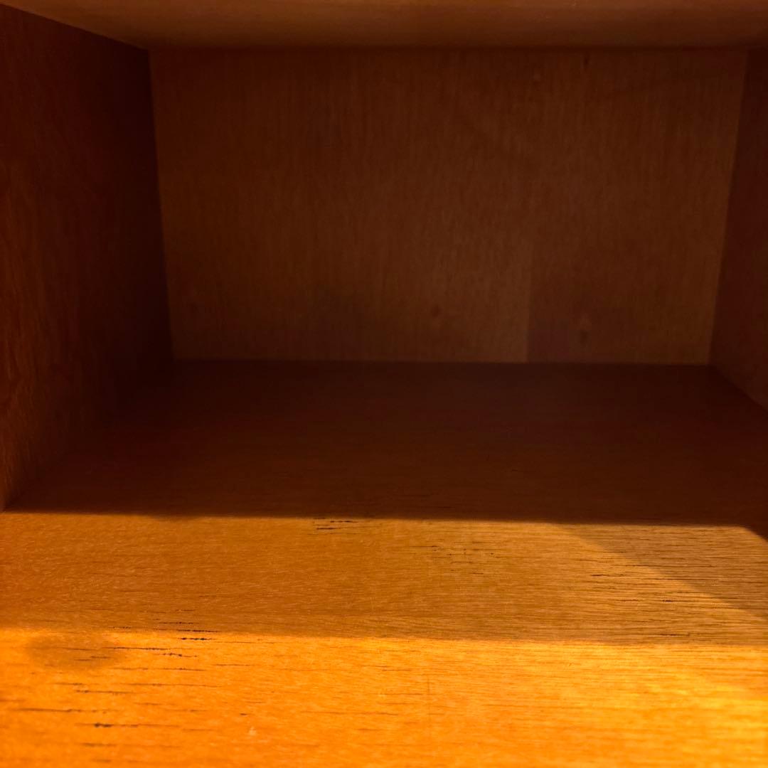 イタリア調木製チェスト