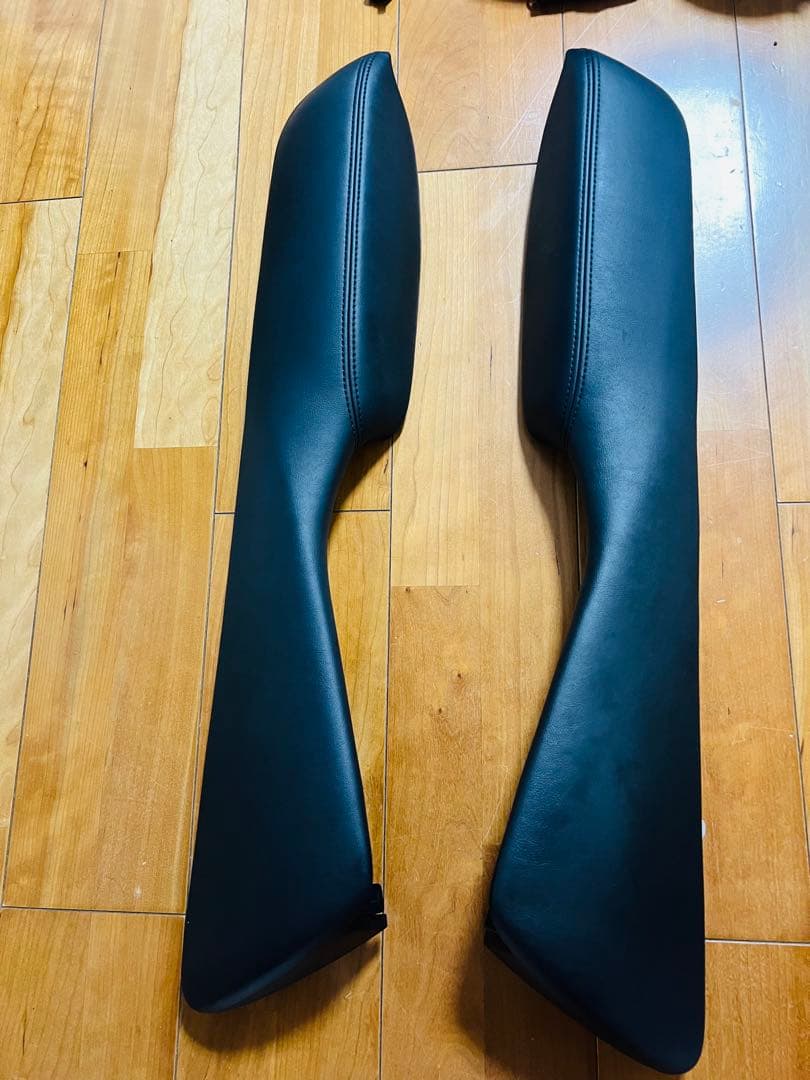 ひめ笹かまぼこ30系 アルファード ヴェルファイア 合成皮革製アームレスト