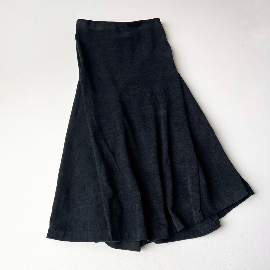 4943【美品】マディソンブルー　サイドタックマーメイドスカート 23年　黒
