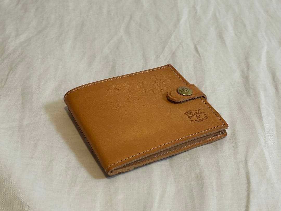 r*0様 【新品未使用】IL BISONTE イルビゾンテ 折り財布