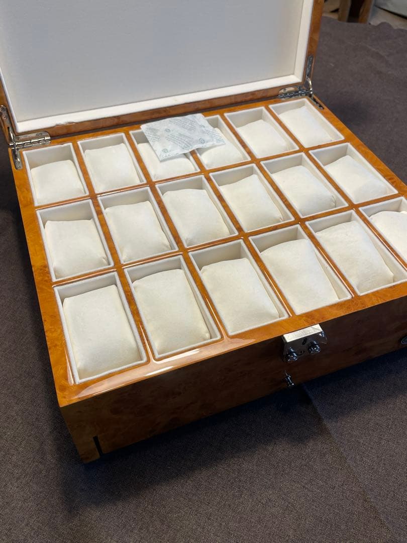 【新品】LUHW ローテンシュラガー 腕時計ケース