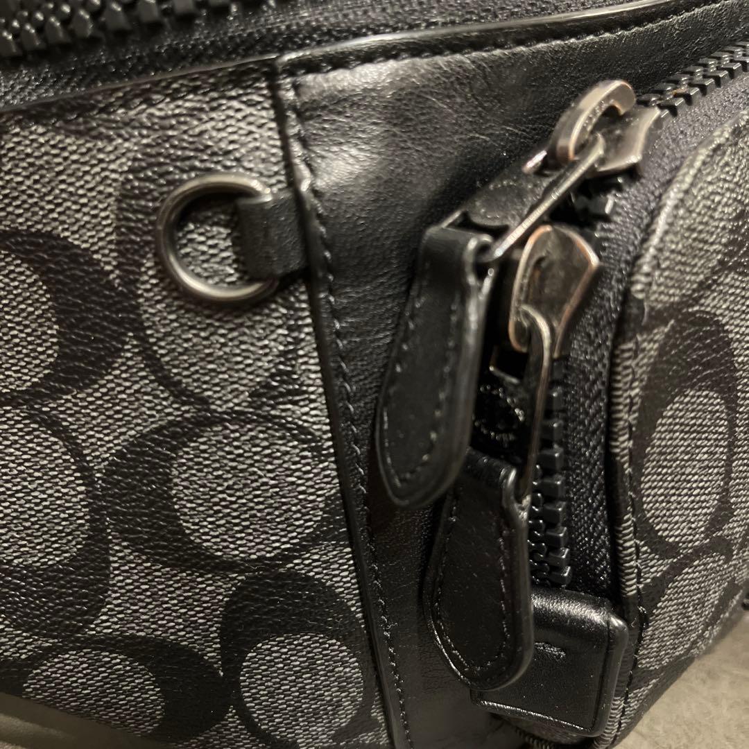 COACH ボディバッグ ブラック ロゴ
