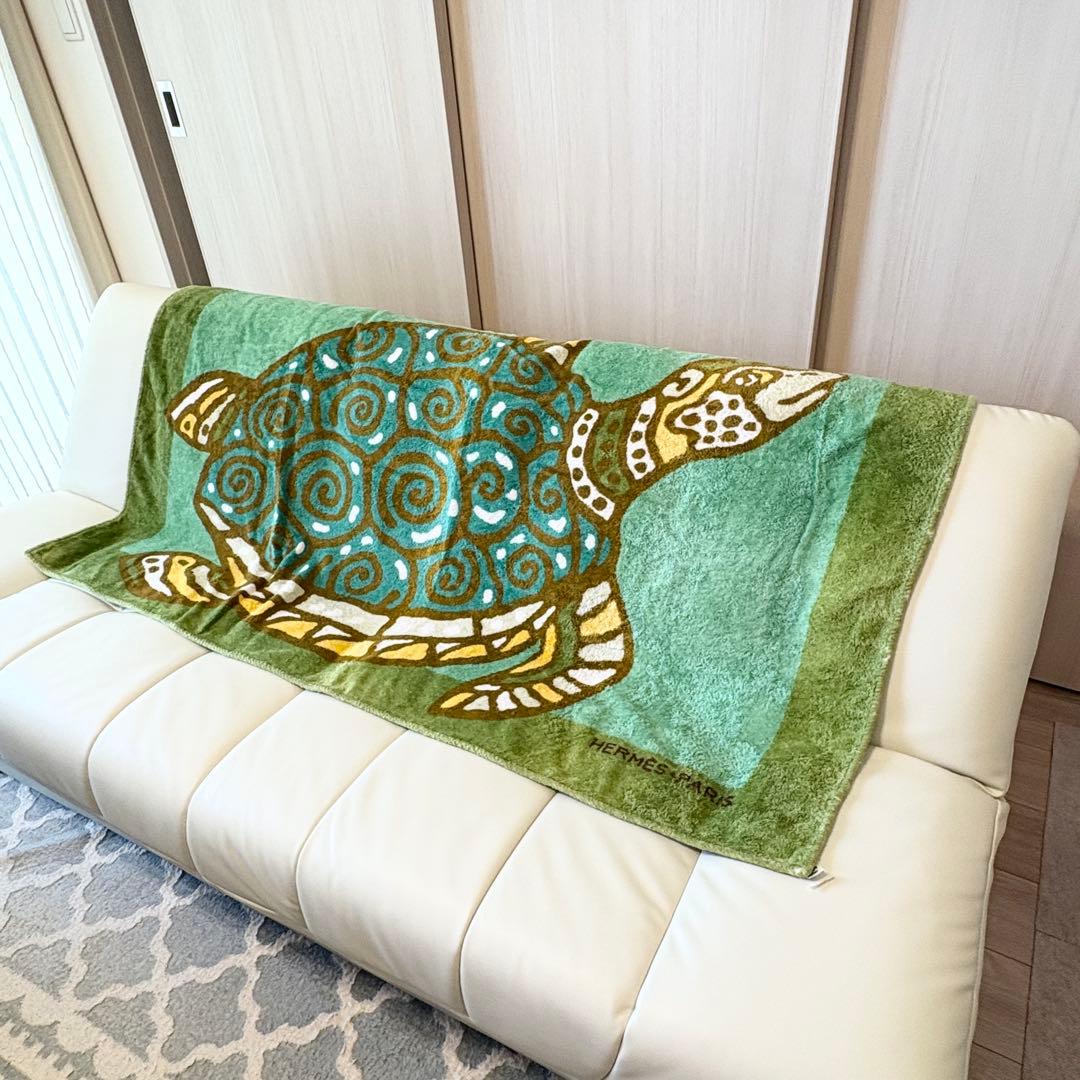 HERMES エルメス　ビーチタオル　バスタオル　アニマル　かめ　亀