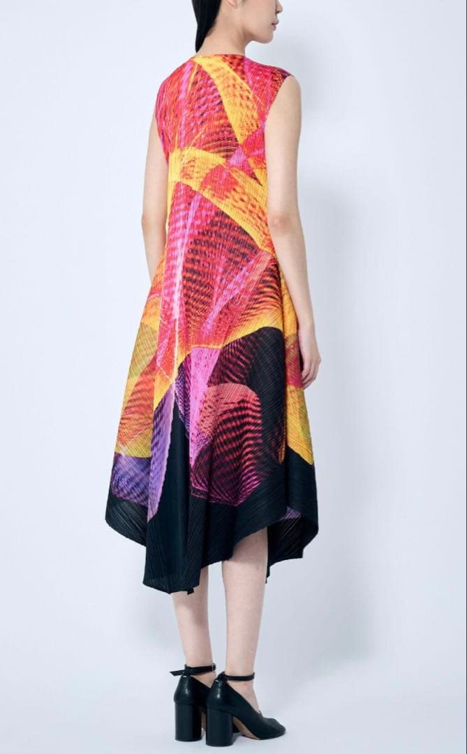 PleatsPlease SPECTRUM ワンピース5