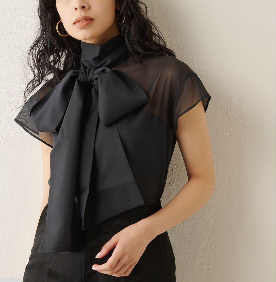 【ウィムガゼット】リボン　ボウタイ　シアー　ブラウス　ブラック　フレンチスリーブ