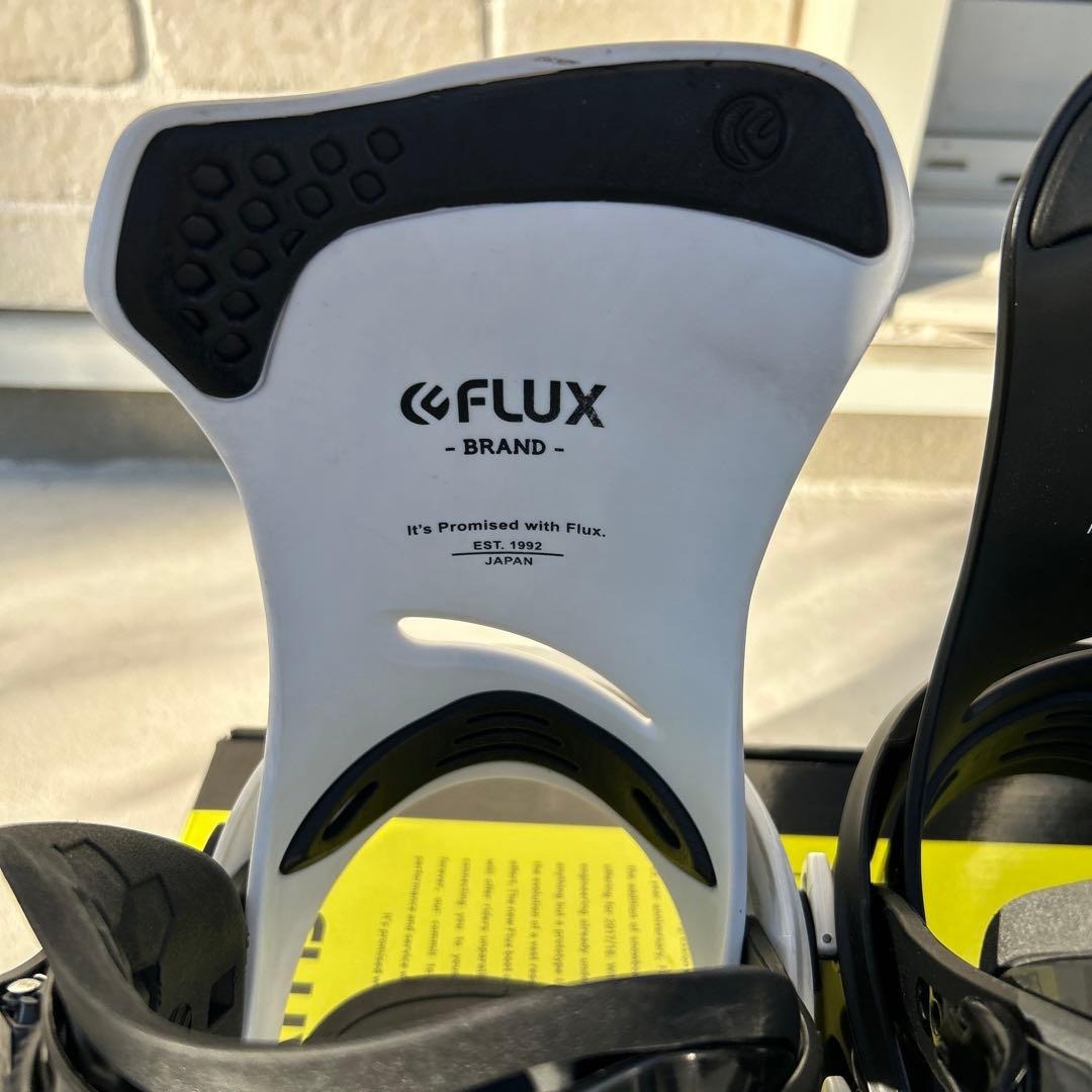 美品FLUX DSブラック/ホワイトMサイズ希少
