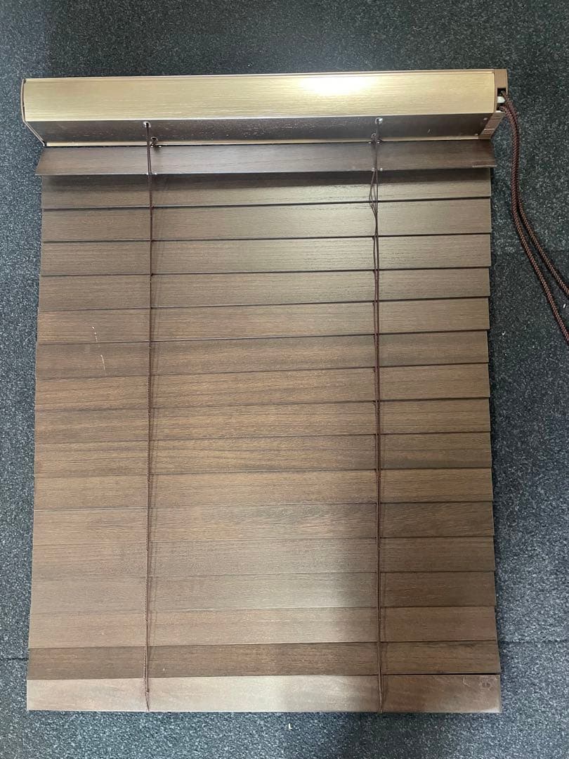 桐ウッドブラインド　未使用品　ノーマン　NORMAN