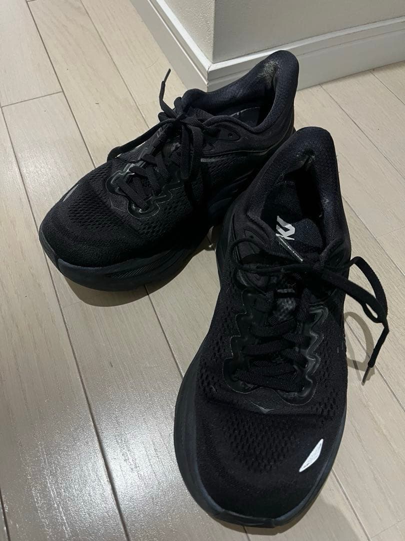 ホカオネオネ　HOKA BONDI9 ボンダイ9 スニーカー　厚底　24cm 黒