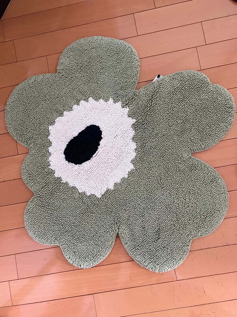 【新品】マリメッコ　バスマット