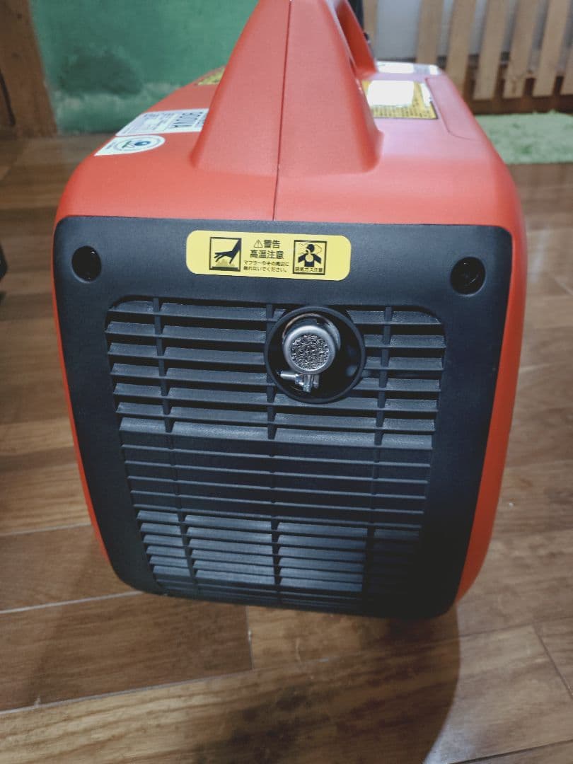 か*た様 Dream Power　インバーター発電機　EIVG-900D　美品