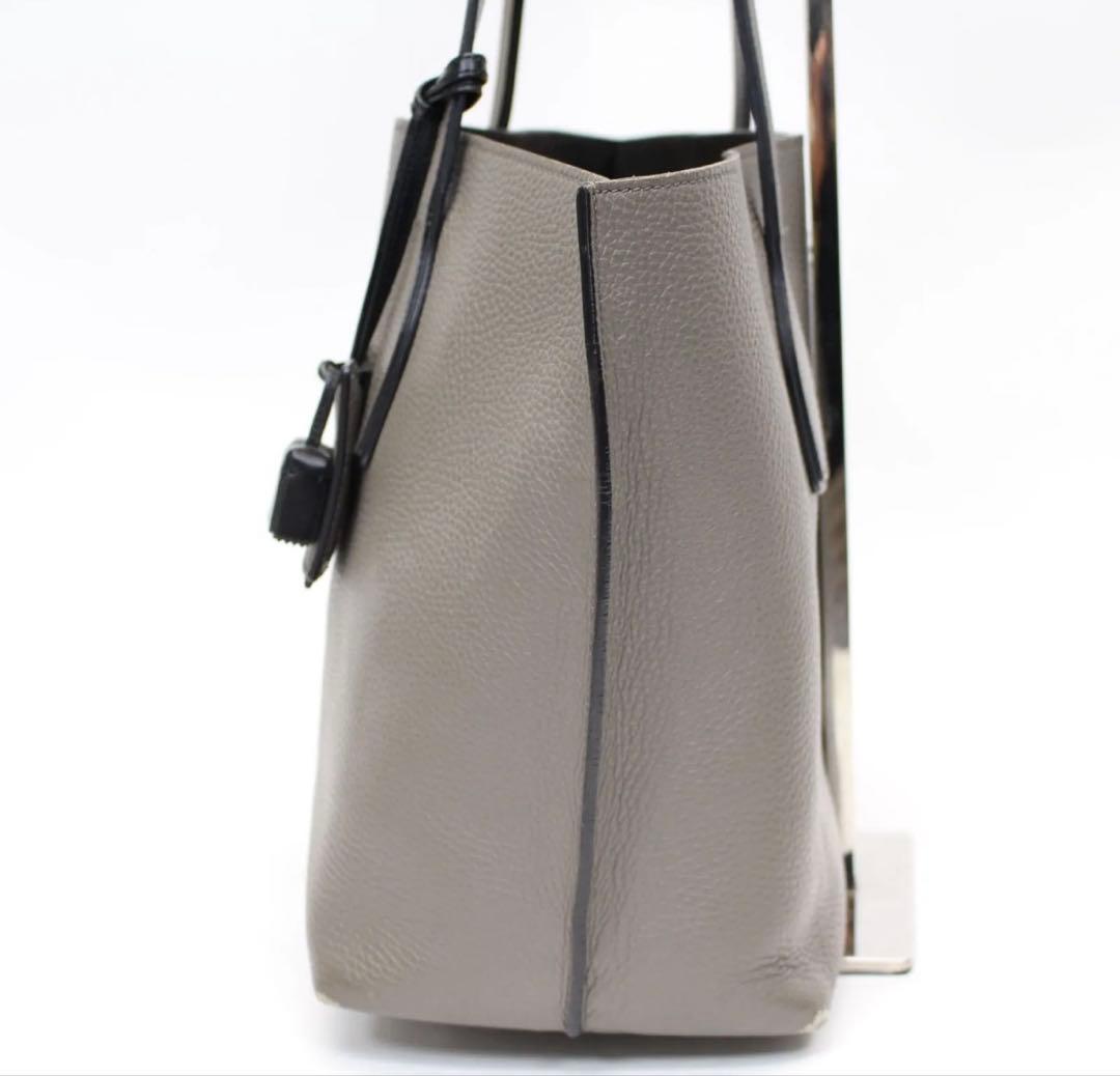 TOD’S トッズ トートバッグ ジョイ グレー レザー A4大容量ユニセックス