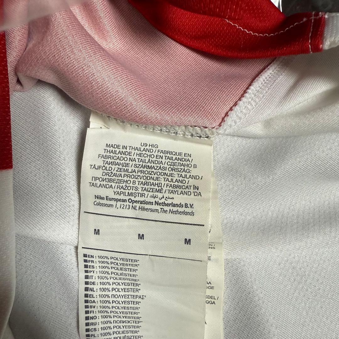 レヴァンドフスキ　ユニフォーム　ポーランド代表　100年記念　バルセロナ　ナイキ