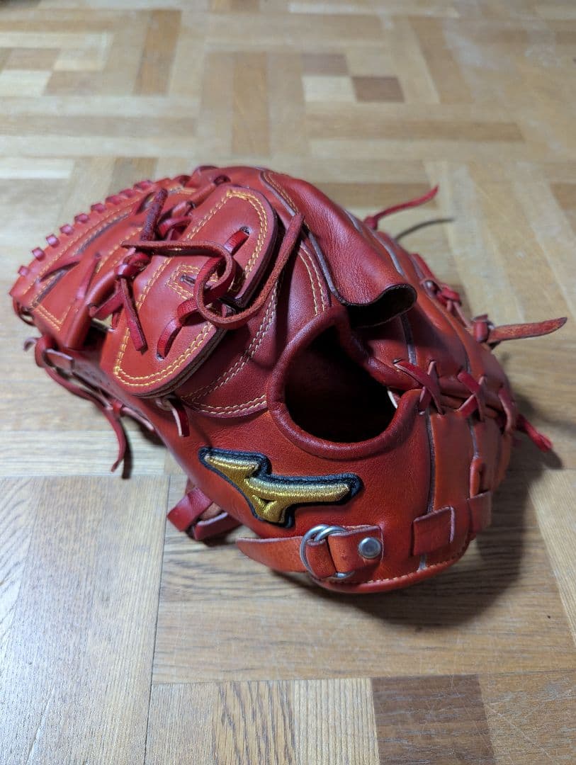 軟式　ミズノ投手用グラブ