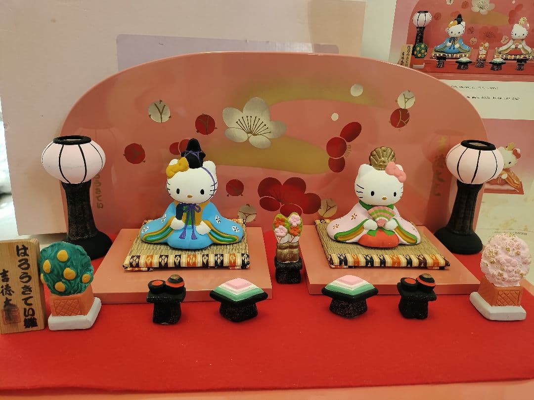 希少♡ハローキティ雛人形✕吉徳大光　数量限定　陶器製　親王飾り　はろうきてぃ雛