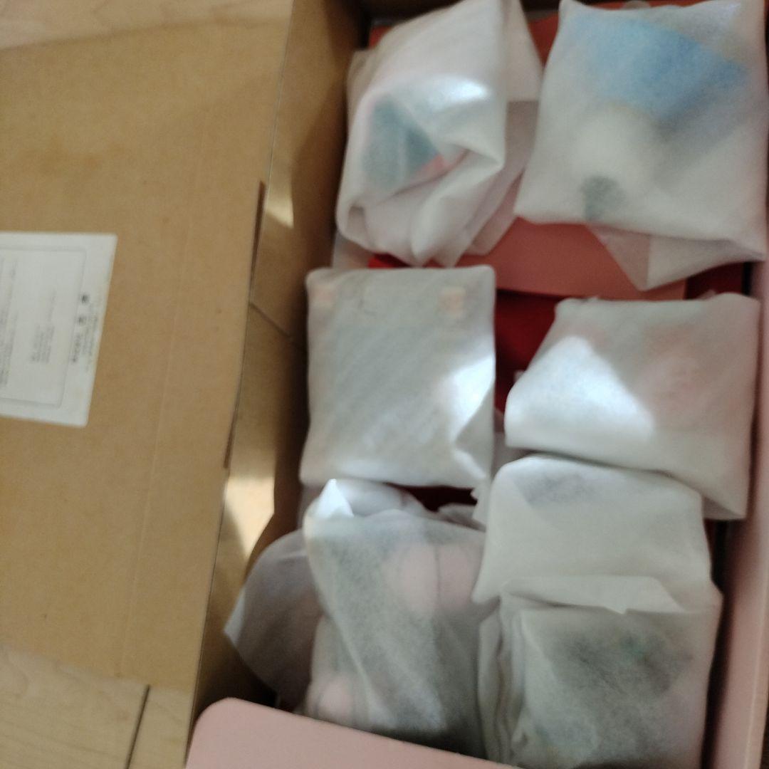 希少♡ハローキティ雛人形✕吉徳大光　数量限定　陶器製　親王飾り　はろうきてぃ雛